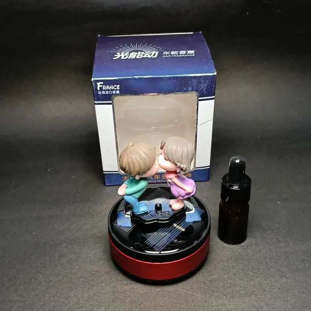 Couple perfume