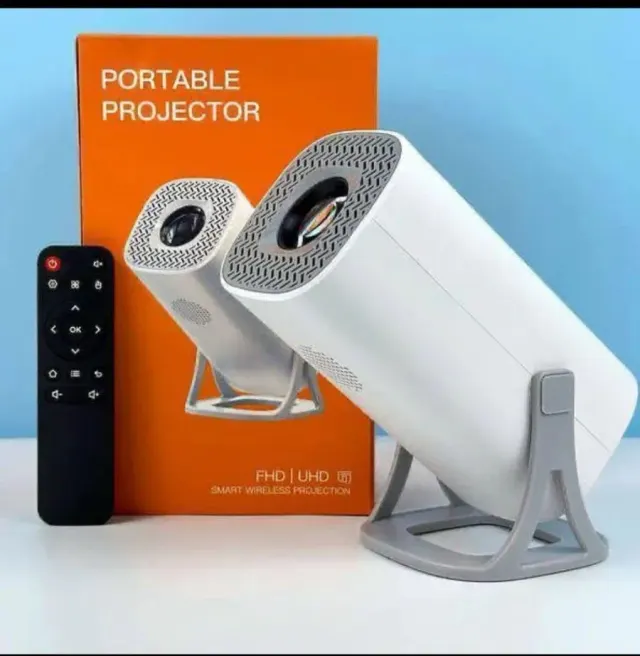 Ultra FHD Projector